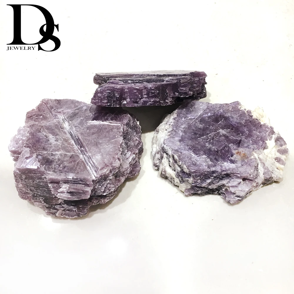 

Натуральная фиолетовая слюда, минералы, сырье, сиреневый кристаллический лепидолит, шероховатый моноклинический образец для лечебного укр...