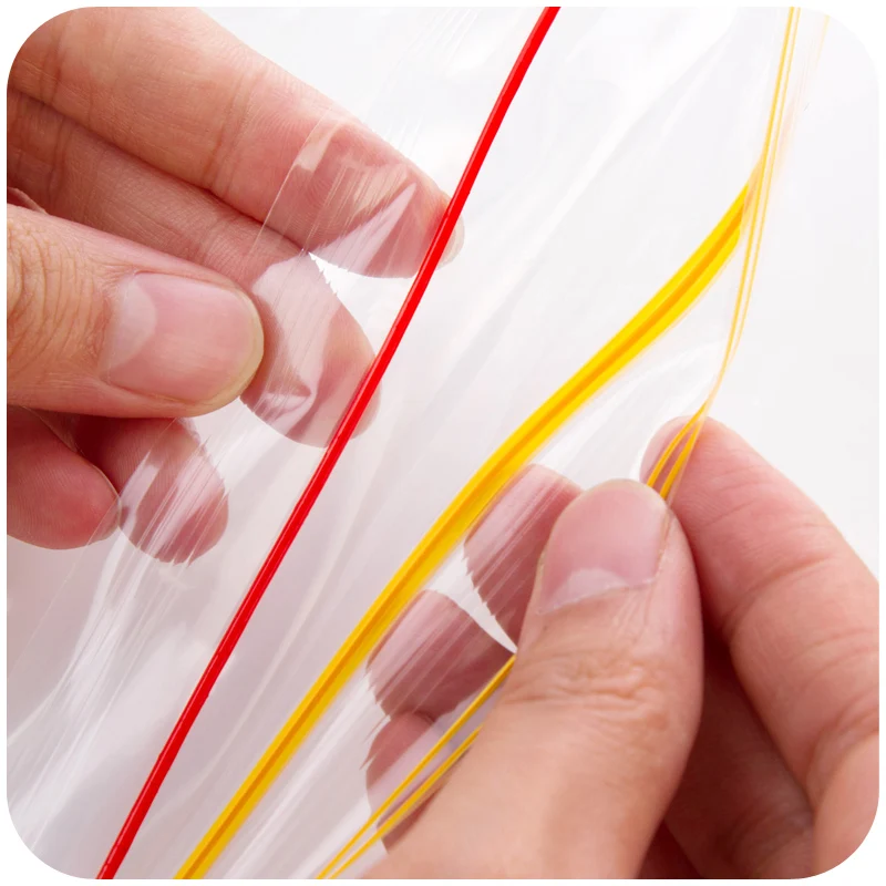 20pcs Clear bag plastic packaging baggy grip self seal resealable jewelry bags.
20pcs Clear bag plastic packaging baggy grip self seal resealable jewelry bags.