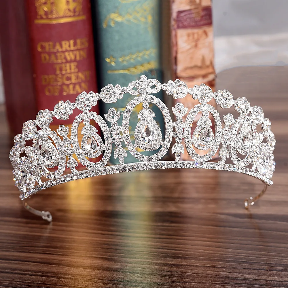 2019 New Luxury Crystal Bride Wedding Crown Headpieces Princess Bridal Hair Accessories Party Birthday Hairband Tiaras Crowns
2019 New Luxury Crystal Bride Wedding Crown Headpieces Princess Bridal Hair Accessories Party Birthday Hairband Tiaras Crowns
