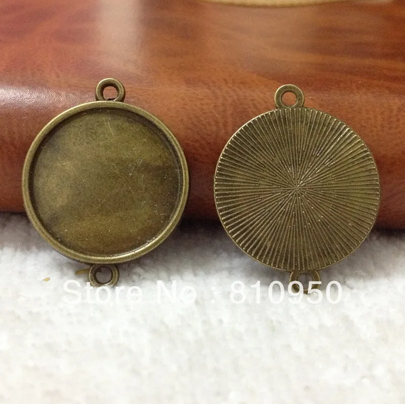 50pcs Inner size:20mm DIY zakka Jewelry Accessory Alloy/Metal Antique Bronze Double Pendant Blank Base setting Findinge
50pcs Inner size:20mm DIY zakka Jewelry Accessory Alloy/Metal Antique Bronze Double Pendant Blank Base setting Findinge