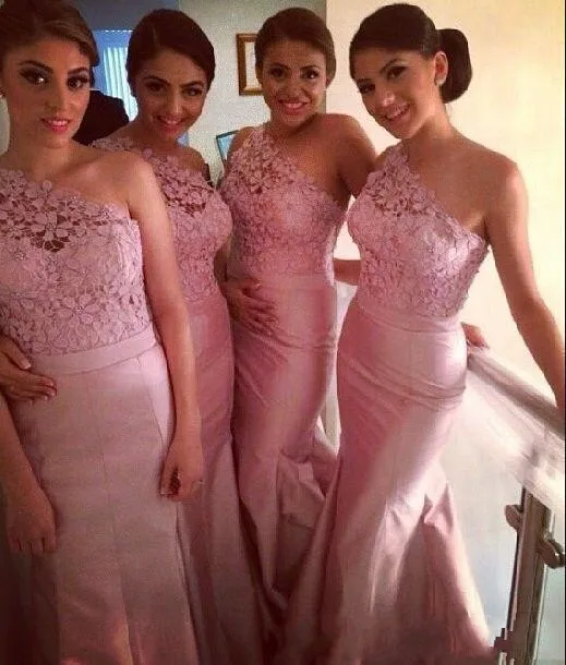 Bridesmaid Dresses Sexy Lace Appliques Pink Taffeta Mermaid Long Sashes One Shoulder Party For Wedding Dress Vestido Longo
Bridesmaid Dresses Sexy Lace Appliques Pink Taffeta Mermaid Long Sashes One Shoulder Party For Wedding Dress Vestido Longo
