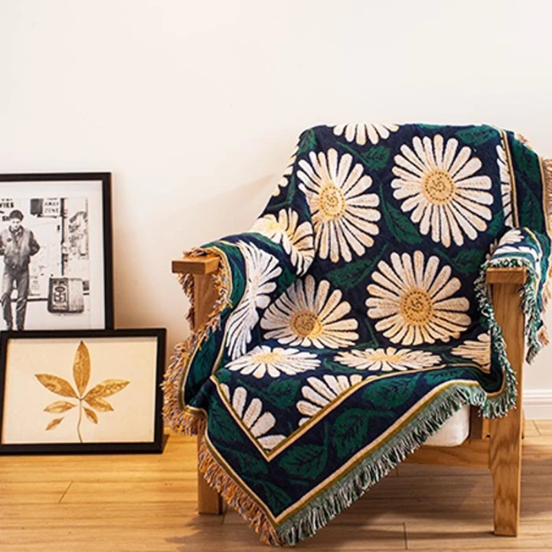 Pure cotton sunflower nostalgia carpet thin blanket tie-dye Ethnic Art blanket bed cover living room bedroom Felts tapestry
Pure cotton sunflower nostalgia carpet thin blanket tie-dye Ethnic Art blanket bed cover living room bedroom Felts tapestry
