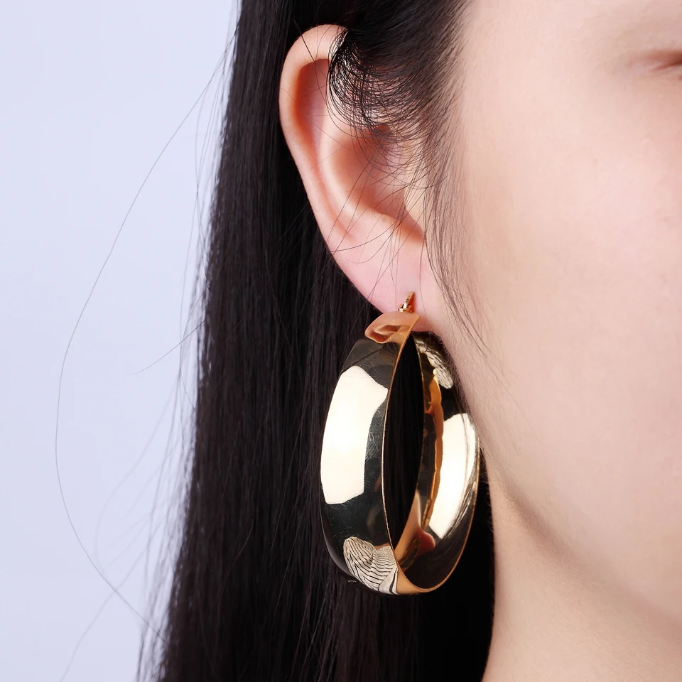 BORASI Large Circle Round Dangle Earrings Gold Color Stainless Steel Women Jewelry Hyperbole New Long Earrings Wedding Gift 
BORASI Large Circle Round Dangle Earrings Gold Color Stainless Steel Women Jewelry Hyperbole New Long Earrings Wedding Gift