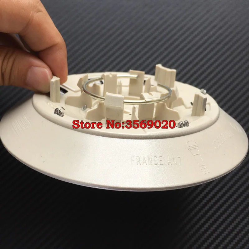 100pcs 150mm Car Wheel Center Cap Car Emblem Car Badge A4 A6 Cars,8E0601165 , DHL Free Shipping
100pcs 150mm Car Wheel Center Cap Car Emblem Car Badge A4 A6 Cars,8E0601165 , DHL Free Shipping