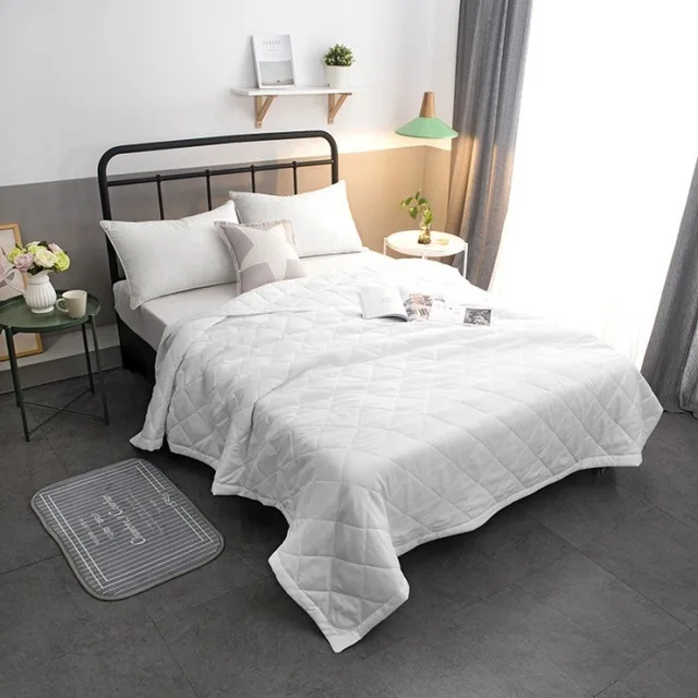 New Solid Color Quilts Blanket Comforter Cover Quilting Summer Quilt Home Textiles Suitable for Children Kids Men Adult
New Solid Color Quilts Blanket Comforter Cover Quilting Summer Quilt Home Textiles Suitable for Children Kids Men Adult