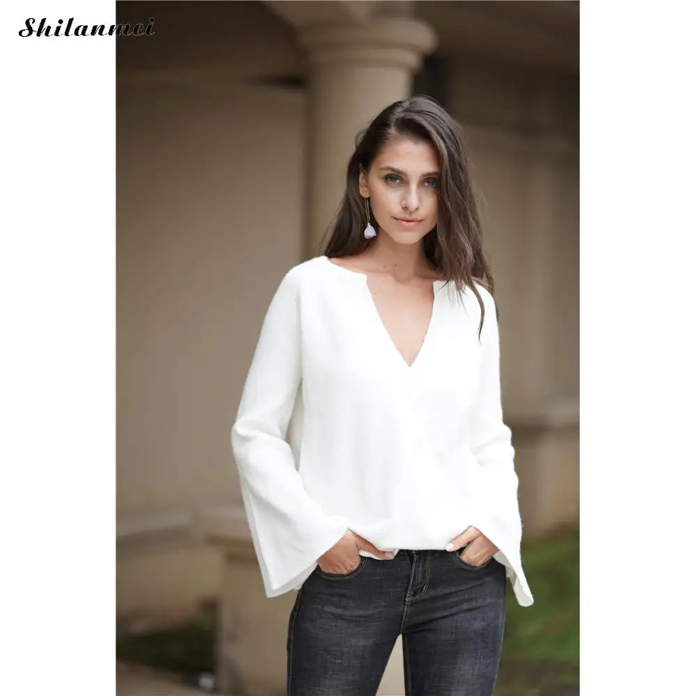 Plus Size Casual Knitted Sweater Women 2019 Autumn Streetwear Flare Sleeve V Neck Long Sleeve Solid Fashion Women'S Sweater Pull
Plus Size Casual Knitted Sweater Women 2019 Autumn Streetwear Flare Sleeve V Neck Long Sleeve Solid Fashion Women'S Sweater Pull