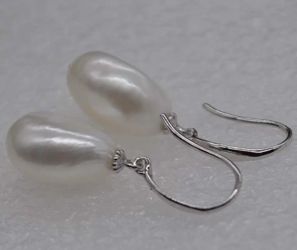 New Natural Rare white 10-14mm Baroque freshwater pearl Tibetan silver earrings
New Natural Rare white 10-14mm Baroque freshwater pearl Tibetan silver earrings