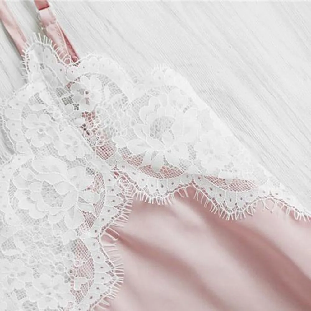 Casual Pigiama Donna Homewear Polyester Women Sleepwear Sleeveless Strap Nightwear Lace Trim Satin Cami Top Pajama Sets Pajamas
Casual Pigiama Donna Homewear Polyester Women Sleepwear Sleeveless Strap Nightwear Lace Trim Satin Cami Top Pajama Sets Pajamas