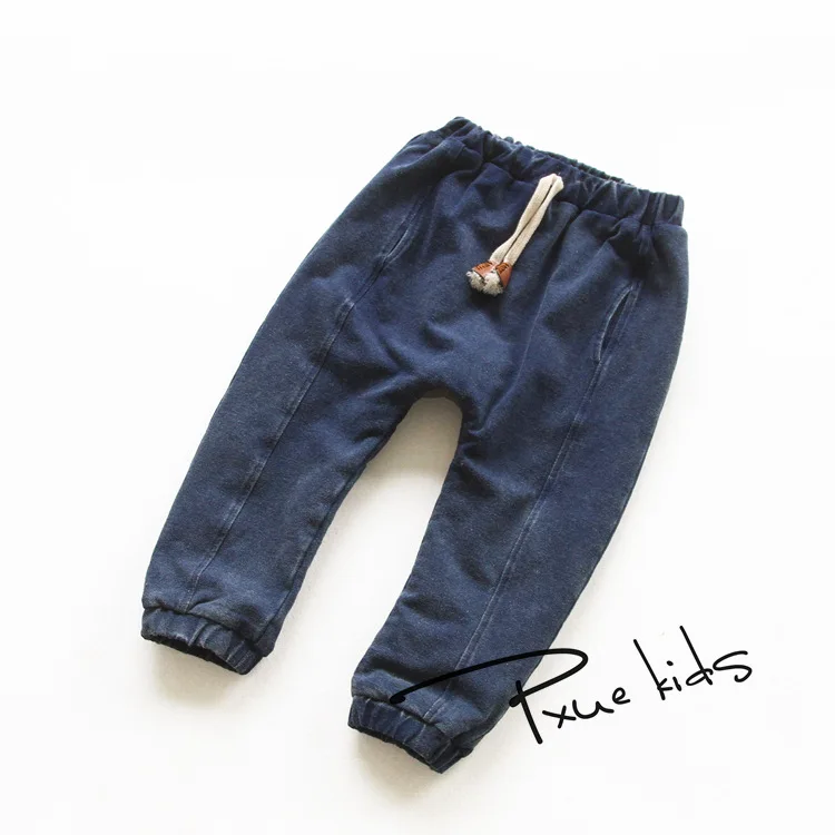 New Winter boys jeans 2016 JCHAO Children Denim Thick Warm Pants Casual Kids Plus Cashmere Girls Jeans Boy Trousers for 2-7 y
New Winter boys jeans 2016 JCHAO Children Denim Thick Warm Pants Casual Kids Plus Cashmere Girls Jeans Boy Trousers for 2-7 y