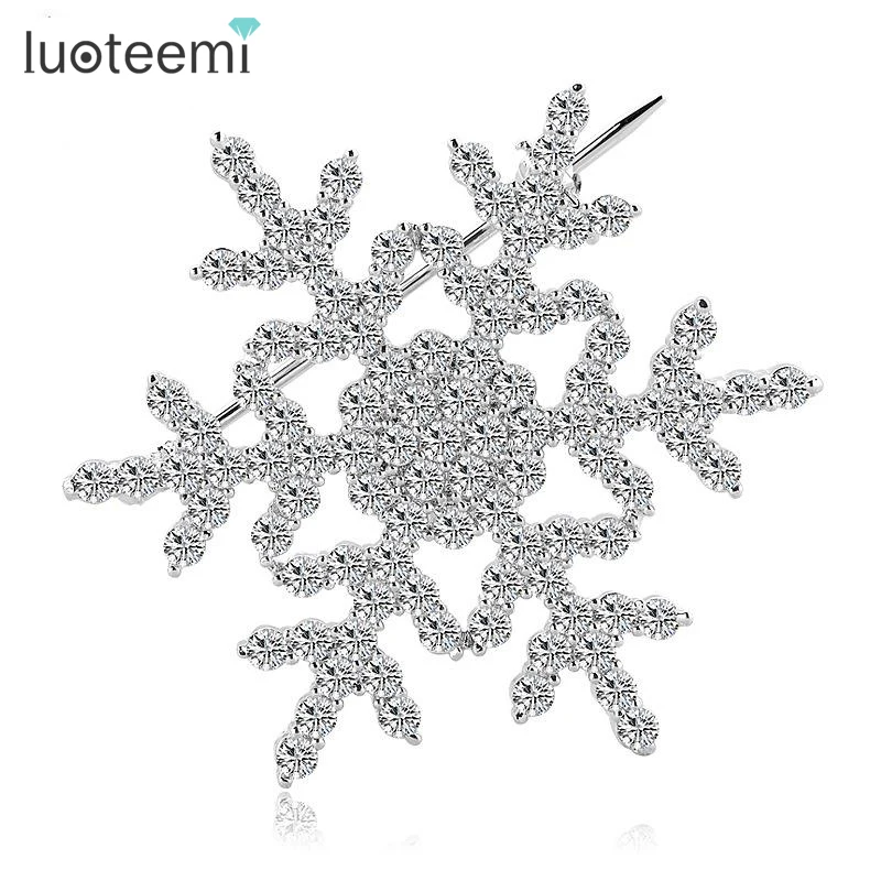 LUOTEEMI New Arrival Snowflake Brooch Korean Cubic Zirconia Jewelry Luxury Women Cute Wedding Brooch Bouquet Christmas Gift
LUOTEEMI New Arrival Snowflake Brooch Korean Cubic Zirconia Jewelry Luxury Women Cute Wedding Brooch Bouquet Christmas Gift