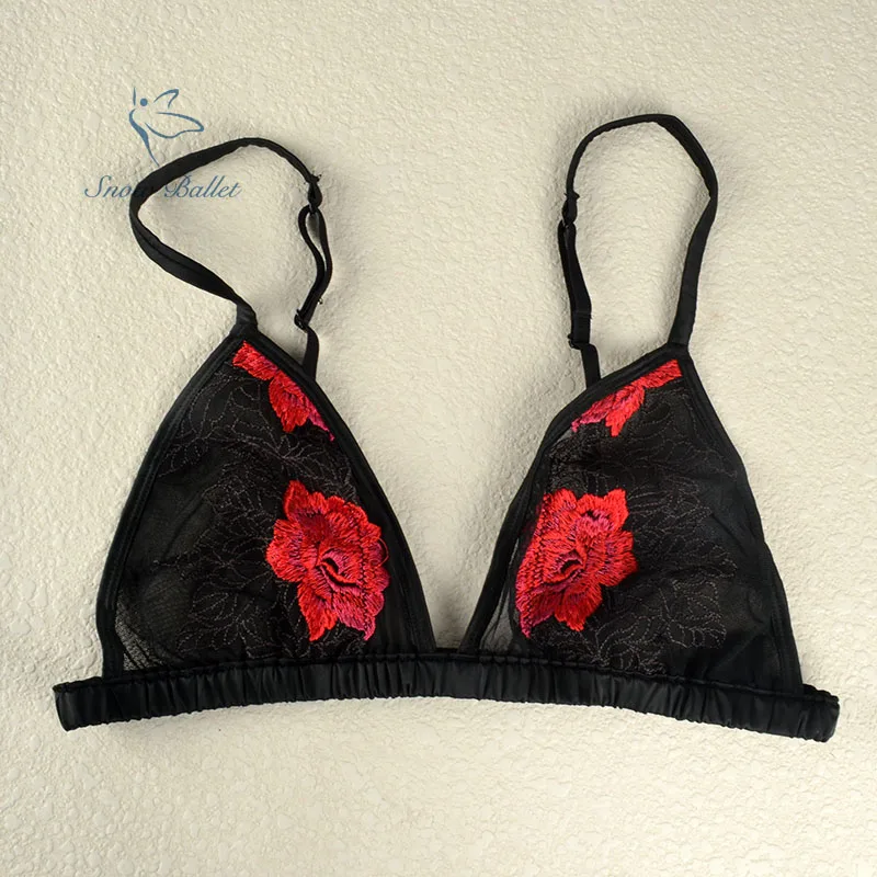 soft lace bra underewar sexy lingerie women underwear bralettes intimate young lady girl black embroidery lace wirefree
soft lace bra underewar sexy lingerie women underwear bralettes intimate young lady girl black embroidery lace wirefree