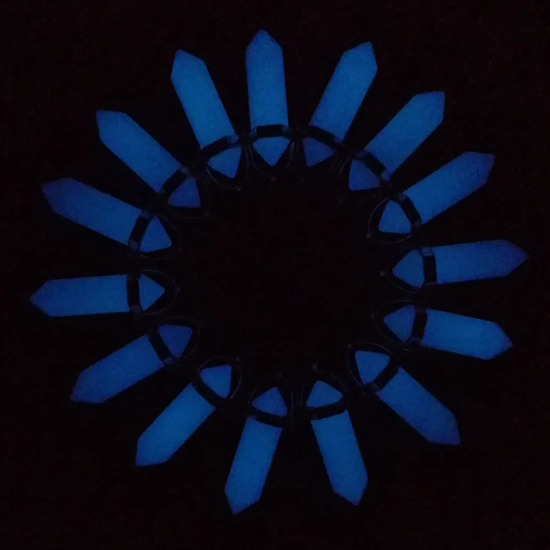 Wholesale 12pcs/lot man personality Luminous stone Pendants & necklaces for Jewelry making fashion charm Point Free shipping
Wholesale 12pcs/lot man personality Luminous stone Pendants & necklaces for Jewelry making fashion charm Point Free shipping