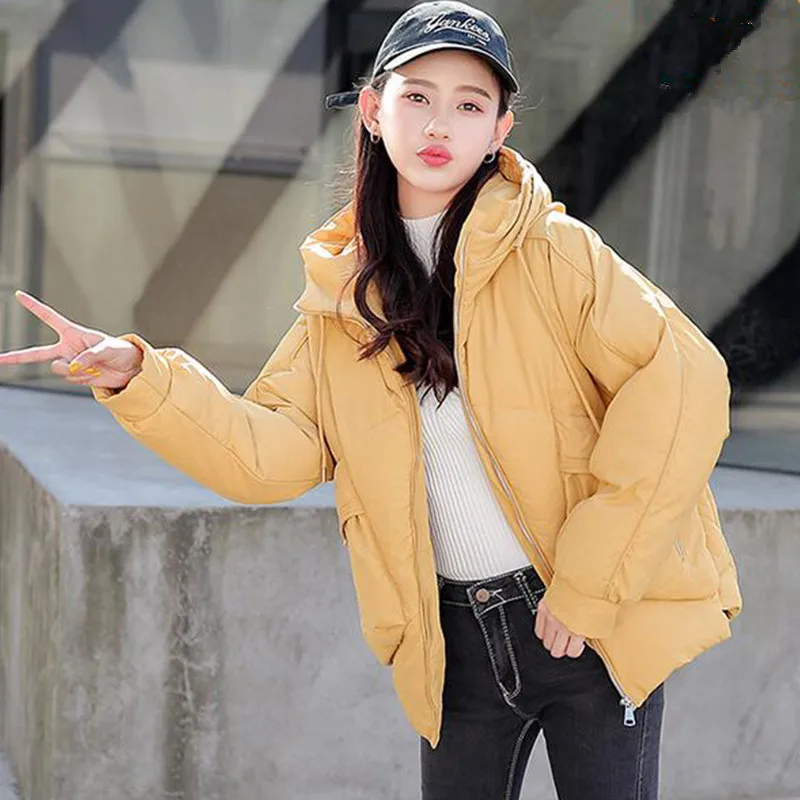 2019 Korean version Women Winter Thick warm Hooded coat Solid color long sleeve Double pocket short jacket Female cc302
2019 Korean version Women Winter Thick warm Hooded coat Solid color long sleeve Double pocket short jacket Female cc302