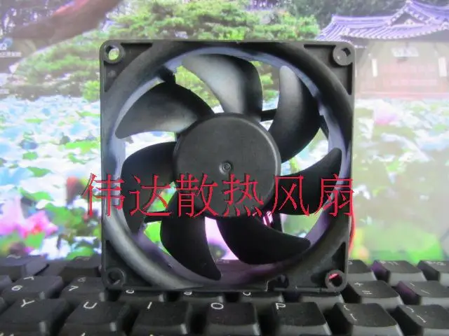 Free Shipping Original SUNON EE80252B3-000C-A99 24V 8025 80 * 80 * 25MM ball bearing cooling fan
Free Shipping Original SUNON EE80252B3-000C-A99 24V 8025 80 * 80 * 25MM ball bearing cooling fan
