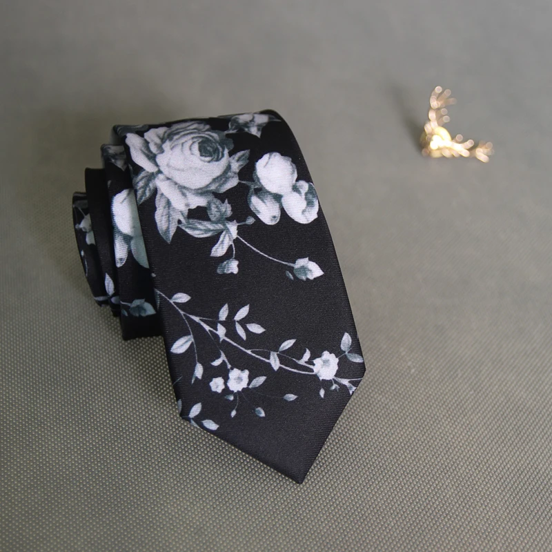 2019 New Floral Print Men's Neck Tie Fashion 6CM Slim Tie Romantic Wedding Groom Casual Party Neck Tie for Men with Gift Box
2019 New Floral Print Men's Neck Tie Fashion 6CM Slim Tie Romantic Wedding Groom Casual Party Neck Tie for Men with Gift Box