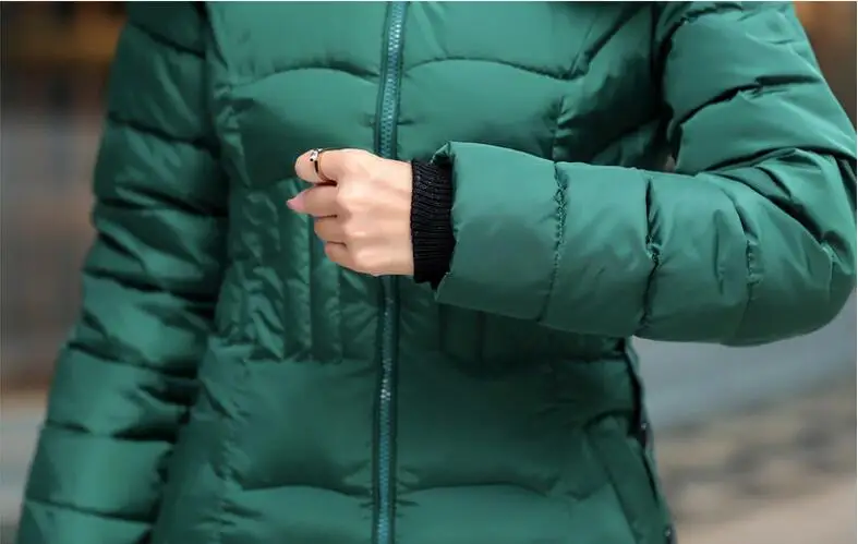 XXXXL Women's jacket Korean Slim stylish hooded down jacket 2016 Hot autumn and winter fur collar down jacket overcoat PL027
XXXXL Women's jacket Korean Slim stylish hooded down jacket 2016 Hot autumn and winter fur collar down jacket overcoat PL027