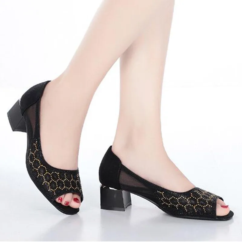 2019 Newest Summer Fish Mouth Sexy Fashion Sandals Comfortable Hollow Lace Rhinestone Women's Sandals Square Heel Shoes Sandals
2019 Newest Summer Fish Mouth Sexy Fashion Sandals Comfortable Hollow Lace Rhinestone Women's Sandals Square Heel Shoes Sandals