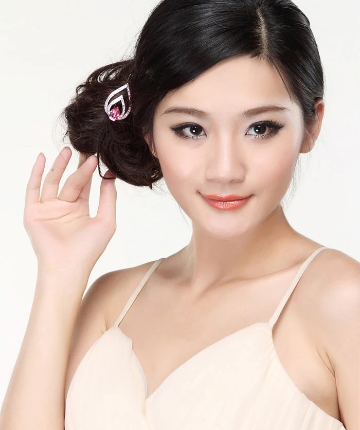 Women's Fashion Hair Accessorie Crystals from Swarovski Hairpin Hair Clips Delicate Hair Pin Decorations Jewelry Accessories
Women's Fashion Hair Accessorie Crystals from Swarovski Hairpin Hair Clips Delicate Hair Pin Decorations Jewelry Accessories