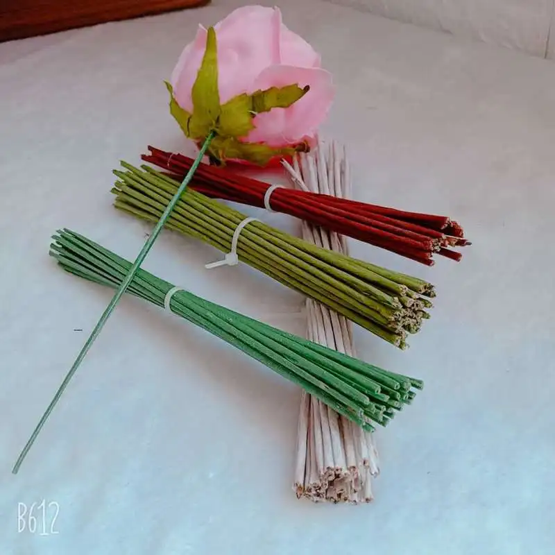 25pcs/lot Artificial stems for rose peony hydrangea flower heads of stems simulation DIY silk flower wedding decoration
25pcs/lot Artificial stems for rose peony hydrangea flower heads of stems simulation DIY silk flower wedding decoration