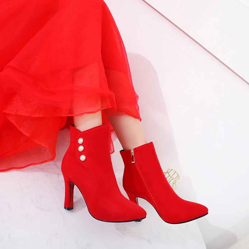 WETKISS Pearl Ankle Boots Women High Heels Booties Shoes Female Flock Pointed Toe Shoes Ladies Zip Wedding Shoes Winter 2020 New
WETKISS Pearl Ankle Boots Women High Heels Booties Shoes Female Flock Pointed Toe Shoes Ladies Zip Wedding Shoes Winter 2020 New