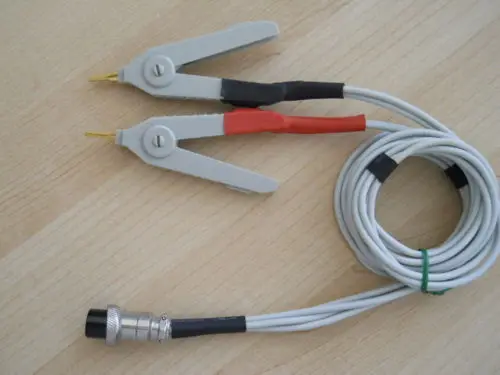 TONGHUI 26004A Kelvin DC испытательный кабель низкого сопротивления/тестовый зажим, Омметр испытательный зажим для тестера сопротивления
TONGHUI 26004A Kelvin DC испытательный кабель низкого сопротивления/тестовый зажим, Омметр испытательный зажим для тестера сопротивления