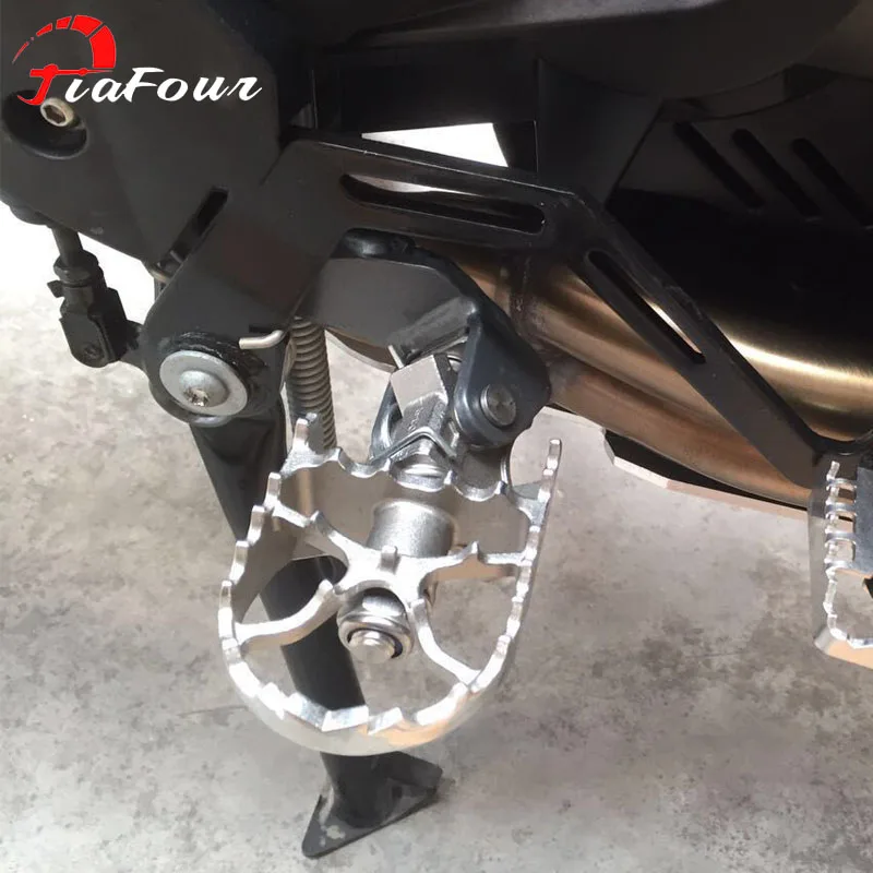 Fit For SUZUKI DL 1000 02-19 DL 650 04-19 V-STROM 650 V-STROM 650XT V-STROM 1000 1000XT 16-19 rotating footpegs foot pegs
Fit For SUZUKI DL 1000 02-19 DL 650 04-19 V-STROM 650 V-STROM 650XT V-STROM 1000 1000XT 16-19 rotating footpegs foot pegs