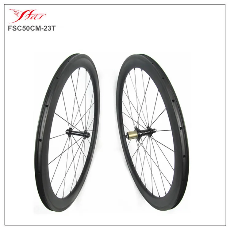 Aero U shape carbon clincher wheels 50mm x 23mm tubeless rims in road bike, 700C cheap carbon wheels with Sapim cx-ray spokes
Aero U shape carbon clincher wheels 50mm x 23mm tubeless rims in road bike, 700C cheap carbon wheels with Sapim cx-ray spokes