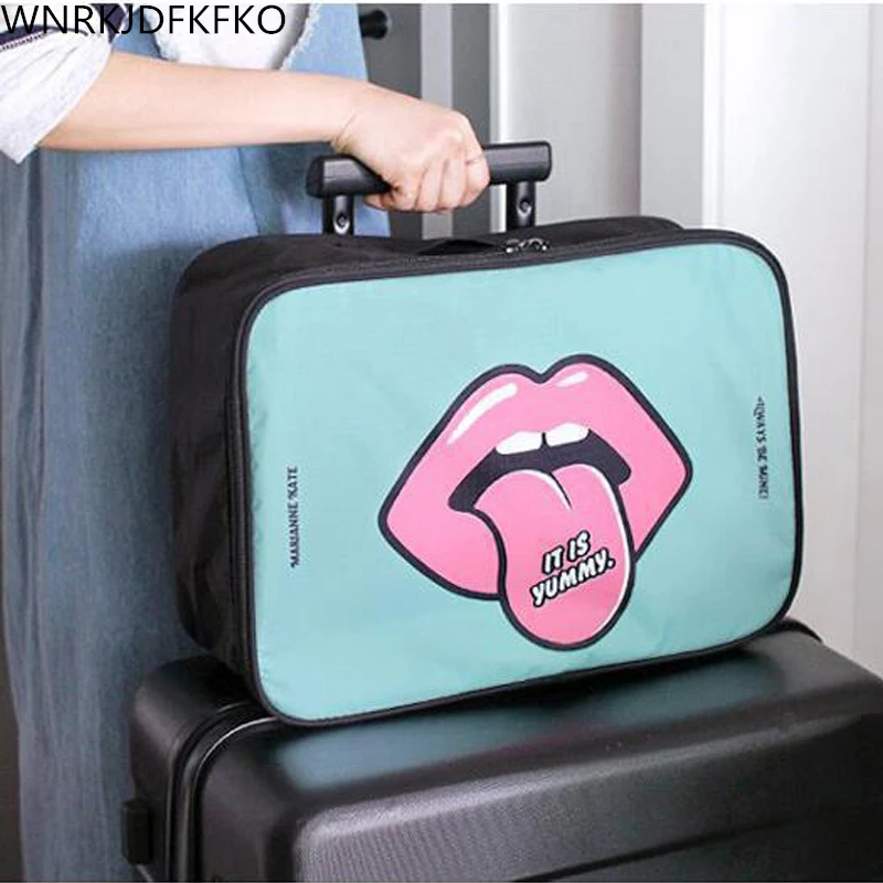 2019 Women Travel Bag Packing Cubes Cartoon Big Mouth Printed Luggage Bag Hand Travel Bag Large Capacity Organizer
2019 Women Travel Bag Packing Cubes Cartoon Big Mouth Printed Luggage Bag Hand Travel Bag Large Capacity Organizer