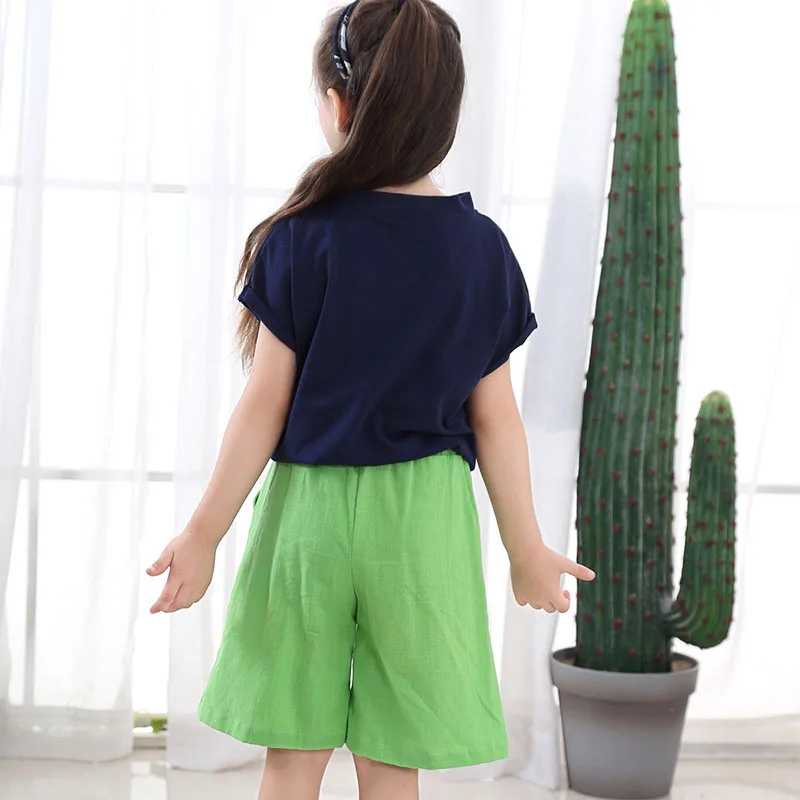 VFOCHI New Girls Clothing Sets Summer Girls Short Sleeve T Shirt + Shorts Set Pineapple Print Kids Clothes 2Pcs Girls Clothes
VFOCHI New Girls Clothing Sets Summer Girls Short Sleeve T Shirt + Shorts Set Pineapple Print Kids Clothes 2Pcs Girls Clothes
