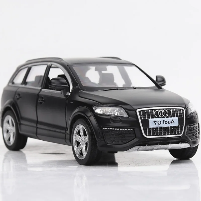 Хит продаж 1:36 Q7 модель автомобиля из сплава, имитация металла литья под давлением дверь оттяните назад детская игрушка, модель автомобиля, бесплатная доставка
Хит продаж 1:36 Q7 модель автомобиля из сплава, имитация металла литья под давлением дверь оттяните назад детская игрушка, модель автомобиля, бесплатная доставка