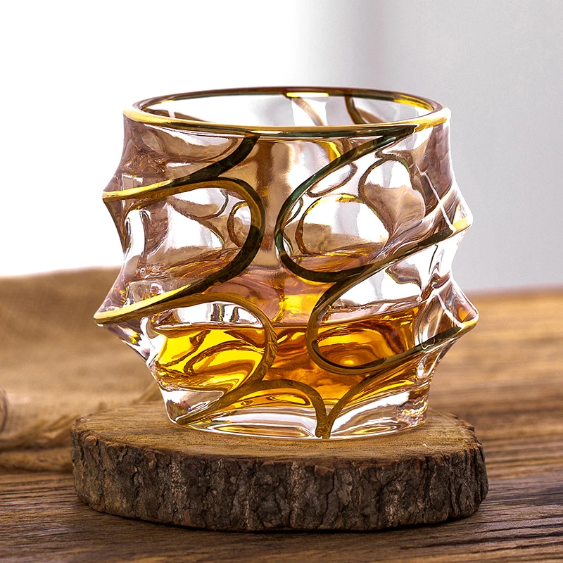 Europe Retro whiskey glass Creative Glass Wine Cup Household Beer Cup Phnom Penh Water cup Barware Party wedding drinkware
Europe Retro whiskey glass Creative Glass Wine Cup Household Beer Cup Phnom Penh Water cup Barware Party wedding drinkware