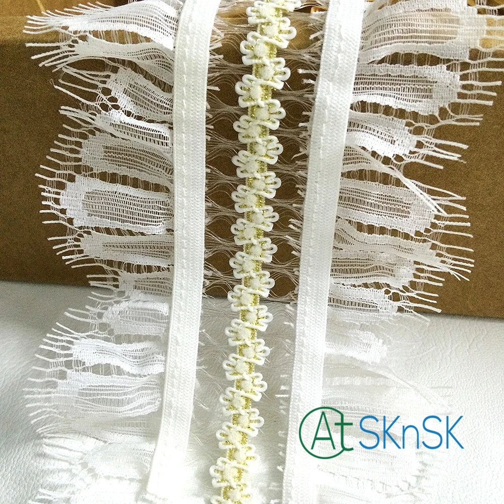 100 yards/lot 9cm wide embroid sewing ribbon guipure lace trim or fabric warp knitting DIY Garment Accessories free shipping
100 yards/lot 9cm wide embroid sewing ribbon guipure lace trim or fabric warp knitting DIY Garment Accessories free shipping