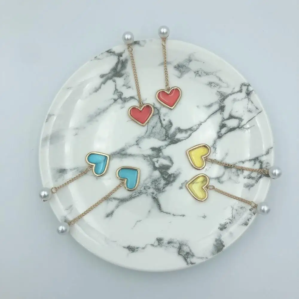 Fashion jewelry earrings personality long color transparent love earrings love chain pearl alloy earrings for women
Fashion jewelry earrings personality long color transparent love earrings love chain pearl alloy earrings for women