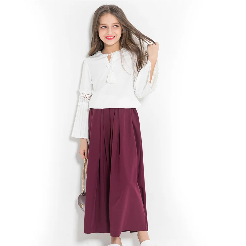Children's Clothing Girls Blouse Trouses Suit Two Sets European & American Style Hollow Blouses Loose Broad Leg Pants for Teens
Children's Clothing Girls Blouse Trouses Suit Two Sets European & American Style Hollow Blouses Loose Broad Leg Pants for Teens