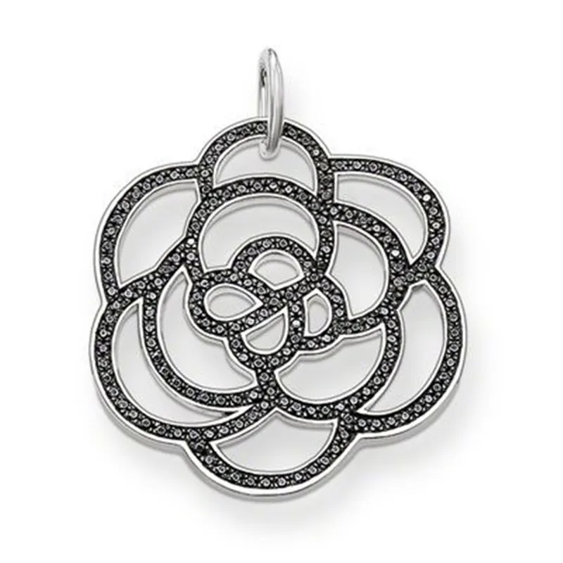 Big Black Hollow Rose Flower Pendants in Silver Black Zirconia Fit Chains Necklaces, Most Fashion Glam Bijoux Jewelry for Women
Big Black Hollow Rose Flower Pendants in Silver Black Zirconia Fit Chains Necklaces, Most Fashion Glam Bijoux Jewelry for Women