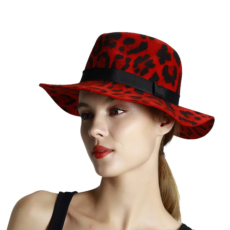 Шляпа Fedoras Laides, Осень-зима, Новая женская шапка с леопардовым принтом, шерстяные теплые модные шапки в стиле ретро для путешествий, женские с...
Шляпа Fedoras Laides, Осень-зима, Новая женская шапка с леопардовым принтом, шерстяные теплые модные шапки в стиле ретро для путешествий, женские с...