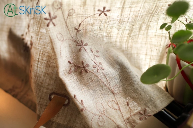 Fashion pastoral style roman curtain living curtain flower embroidered home decorative cotton linen balloon curtains for bedroom
Fashion pastoral style roman curtain living curtain flower embroidered home decorative cotton linen balloon curtains for bedroom