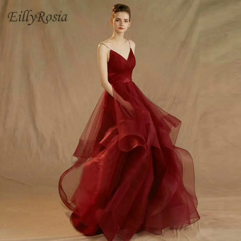 Wine Burgundy Prom Dresses Ball Gown Spaghetti Straps Tiered Pleated Bridesmaid Dresses for Wedding Party abito cerimonia donna
Wine Burgundy Prom Dresses Ball Gown Spaghetti Straps Tiered Pleated Bridesmaid Dresses for Wedding Party abito cerimonia donna