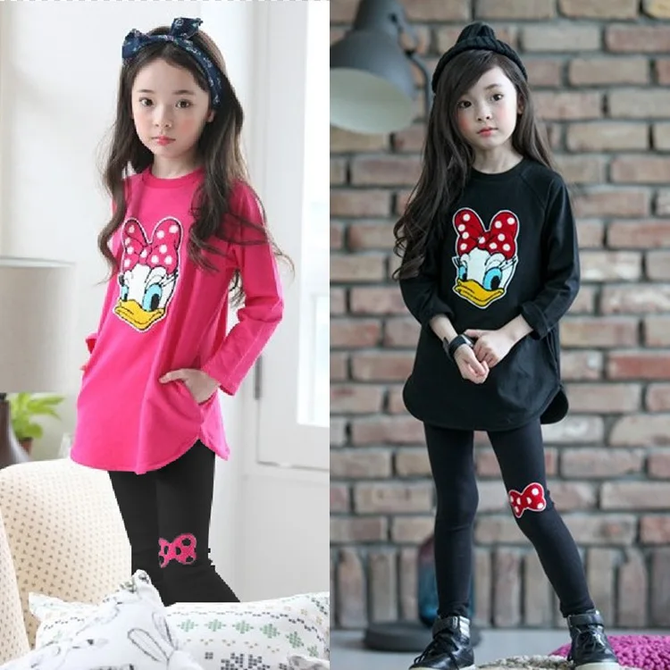 2020 New spring Girls clothes Sets Cartoon Donald Duck Lovely print Children Tracksuit kids clothing suit baby t shirt+pant 2pcs
2020 New spring Girls clothes Sets Cartoon Donald Duck Lovely print Children Tracksuit kids clothing suit baby t shirt+pant 2pcs