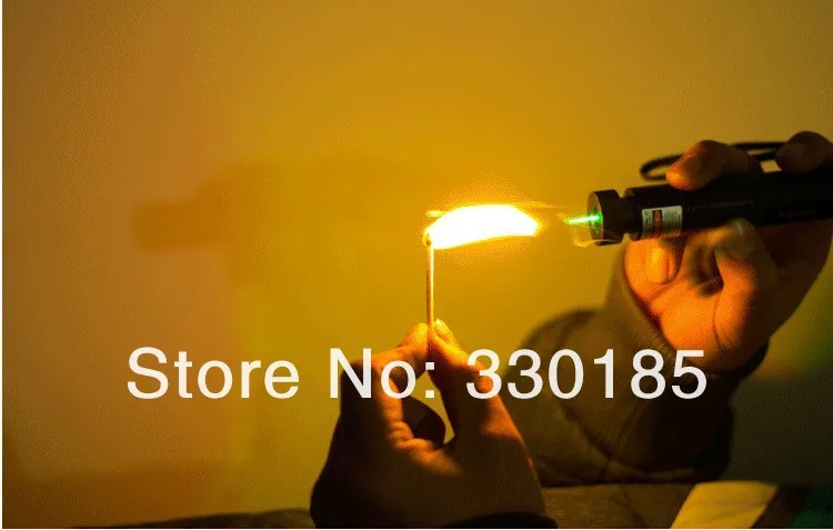 Super Powerful Military 1000w 100000m 532nm green laser pointer Flashlight light Burning match,burn cigarettes Hunting
Super Powerful Military 1000w 100000m 532nm green laser pointer Flashlight light Burning match,burn cigarettes Hunting