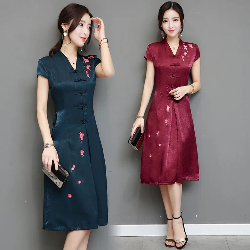 2018 New Summer Women Dress Retro Temperament Slim Short Sleeve V-neck Chinese Style Printing Woman Dresses Women's Clothing
2018 New Summer Women Dress Retro Temperament Slim Short Sleeve V-neck Chinese Style Printing Woman Dresses Women's Clothing