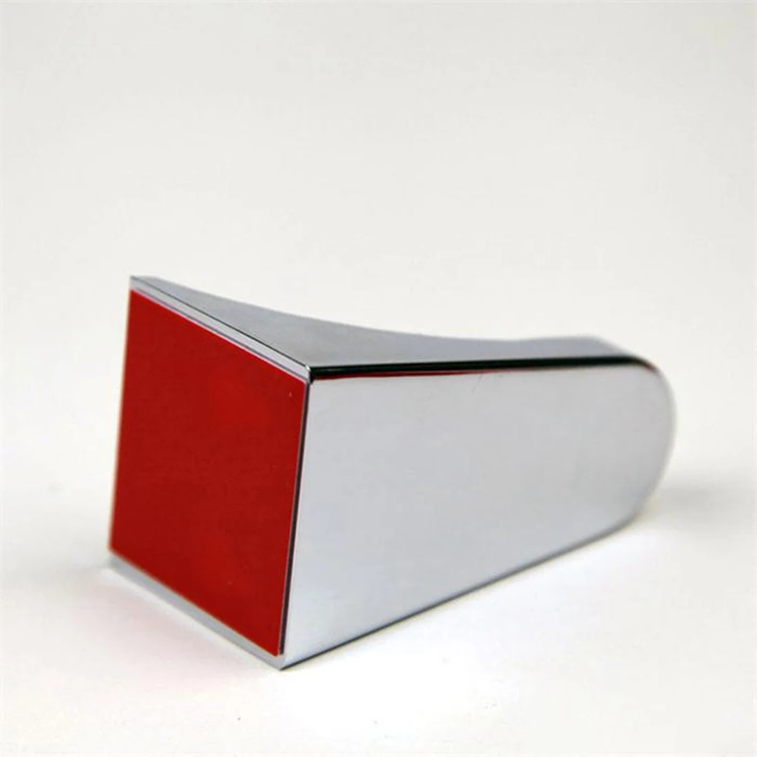 Hot sale Home Bathroom Magnetic Soap Holder Container Dispenser Wall Attachment Adhesion Soap Dishes Silver Color
Hot sale Home Bathroom Magnetic Soap Holder Container Dispenser Wall Attachment Adhesion Soap Dishes Silver Color
