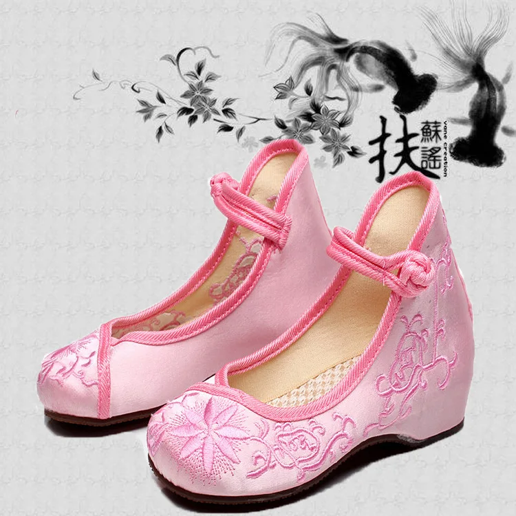 Embroidered Girls Shoes Flowers Children Princess Shoes Dancing Shoes Soft Comfortable Kids Shoes
Embroidered Girls Shoes Flowers Children Princess Shoes Dancing Shoes Soft Comfortable Kids Shoes