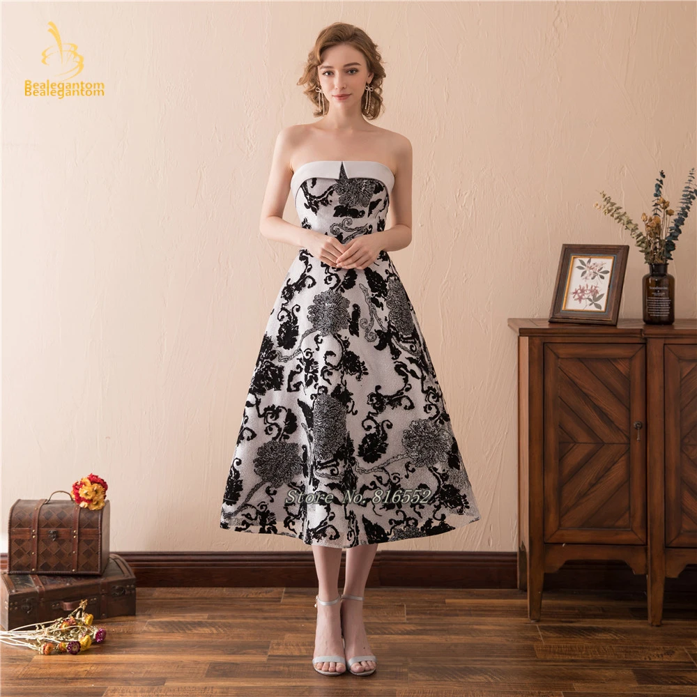 Bealegantom 2019 Elegant 100% Real Photo Lace Prom Dresses Beaded Homecoming Lace Up Plus Size Evening Mini Party Gown QA1575
Bealegantom 2019 Elegant 100% Real Photo Lace Prom Dresses Beaded Homecoming Lace Up Plus Size Evening Mini Party Gown QA1575