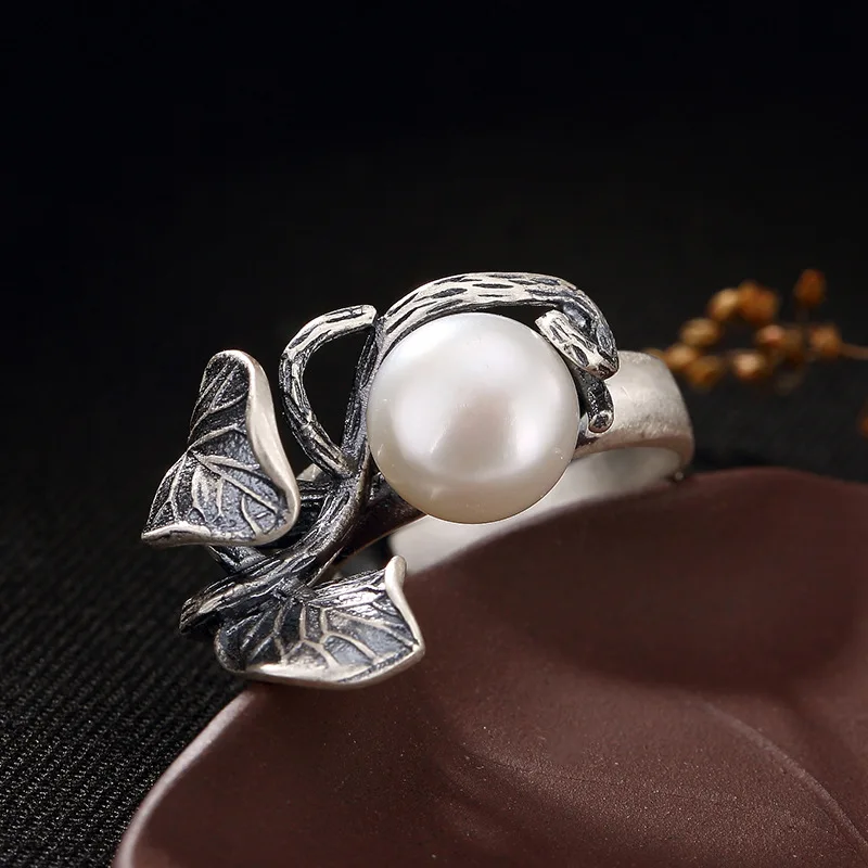 2018 Hot Sale S990 Fine Silver Leaves Ms Han Edition Retro Personality Joker Pearl Silver Open Ring Wholesale
2018 Hot Sale S990 Fine Silver Leaves Ms Han Edition Retro Personality Joker Pearl Silver Open Ring Wholesale