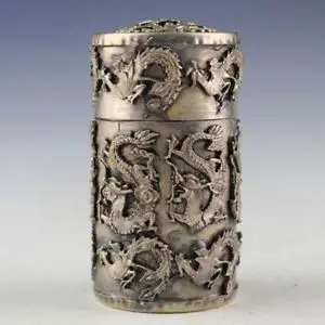 Handwork Dragon Phoenix Toothpick Box Vintage Tibet-Silver old Tibetan silver statue Decoration 100% real Tibetan Silver Brass
Handwork Dragon Phoenix Toothpick Box Vintage Tibet-Silver old Tibetan silver statue Decoration 100% real Tibetan Silver Brass