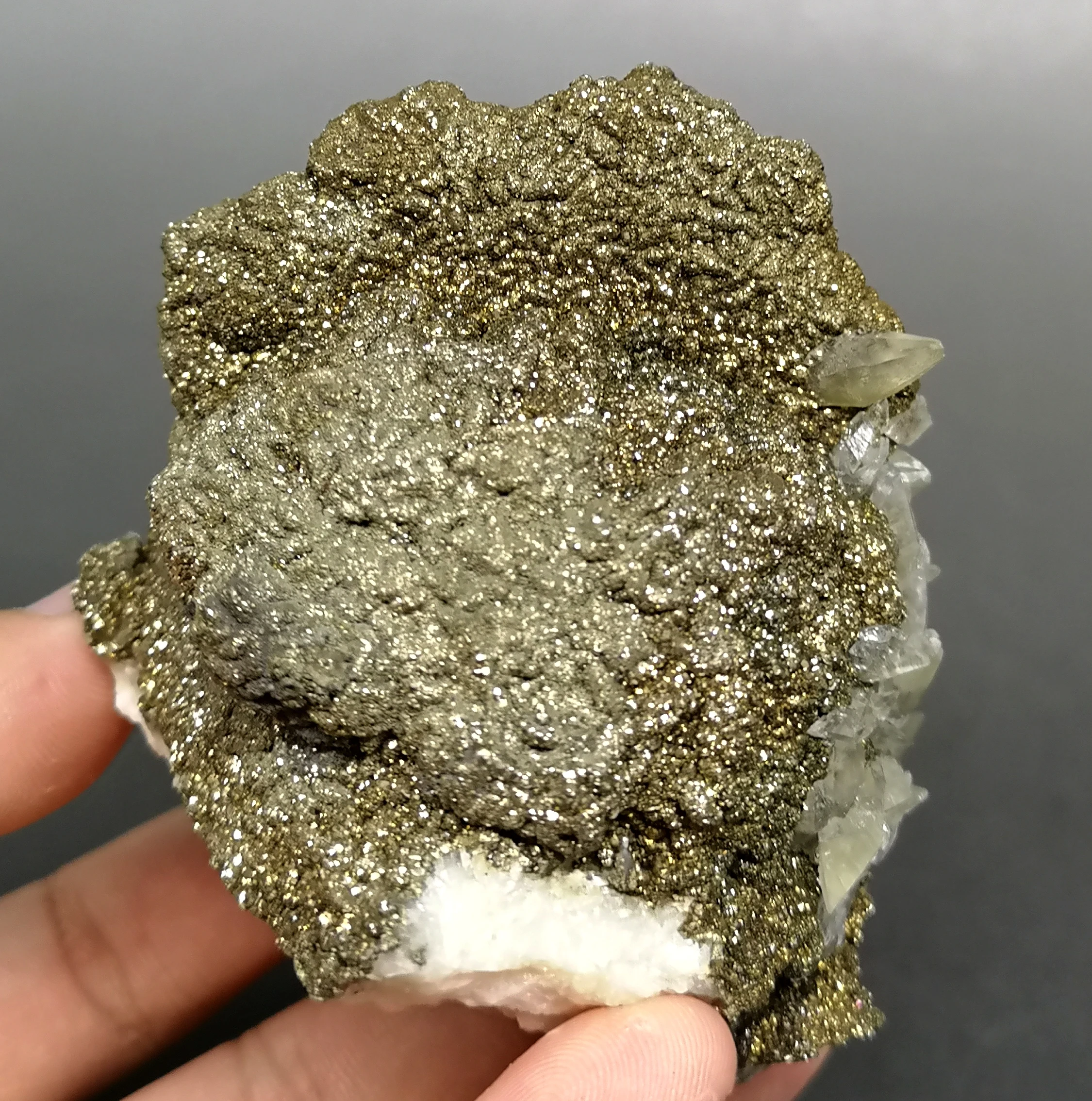 

321 г натуральный Пирит и кальцит симбиотик минеральный кристалл образец камни и кристаллы необработанный Кварц из Китая
