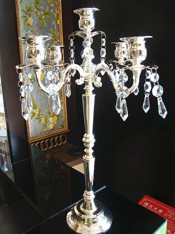5 arms Candelabra Silver Plated with Crystal Pendant wedding table centerpiece home decoration candle holder
5 arms Candelabra Silver Plated with Crystal Pendant wedding table centerpiece home decoration candle holder