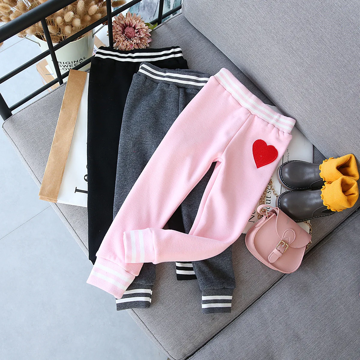 Girl Leggings 2019 New Children Clothing Kids Cute Casual Pants Baby Girl Winter Velvet Clothes Kids Trousers Girl Pants 2-7Y
Girl Leggings 2019 New Children Clothing Kids Cute Casual Pants Baby Girl Winter Velvet Clothes Kids Trousers Girl Pants 2-7Y
