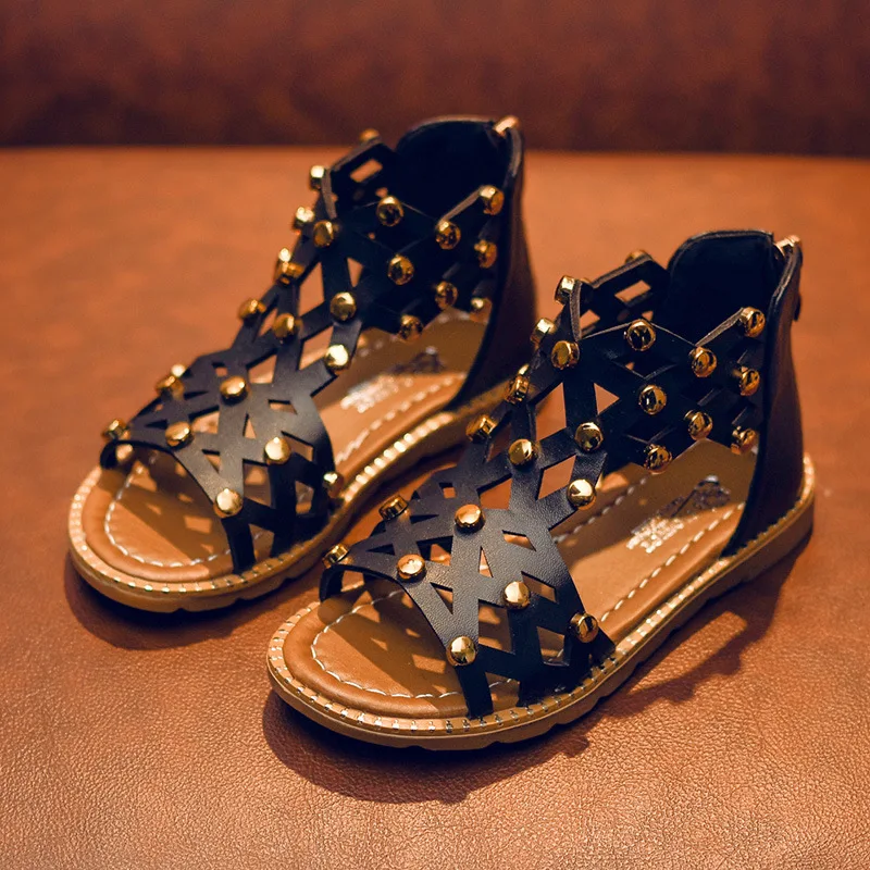 2020 summer new girls Roman sandals open toe non-slip children fashion princess shoes rivet boots sandals banquet shoes
2020 summer new girls Roman sandals open toe non-slip children fashion princess shoes rivet boots sandals banquet shoes